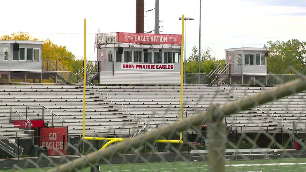 Man charged in Eden Prairie homecoming shooting set for first court hearing — WCCO / CBS Minnesota, Excelsior Schools news