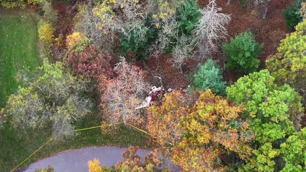 Grandmother, daughters and grandson were among 6 victims in Wisconsin Dells plane crash — WCCO / CBS Minnesota, Excelsior Dining news