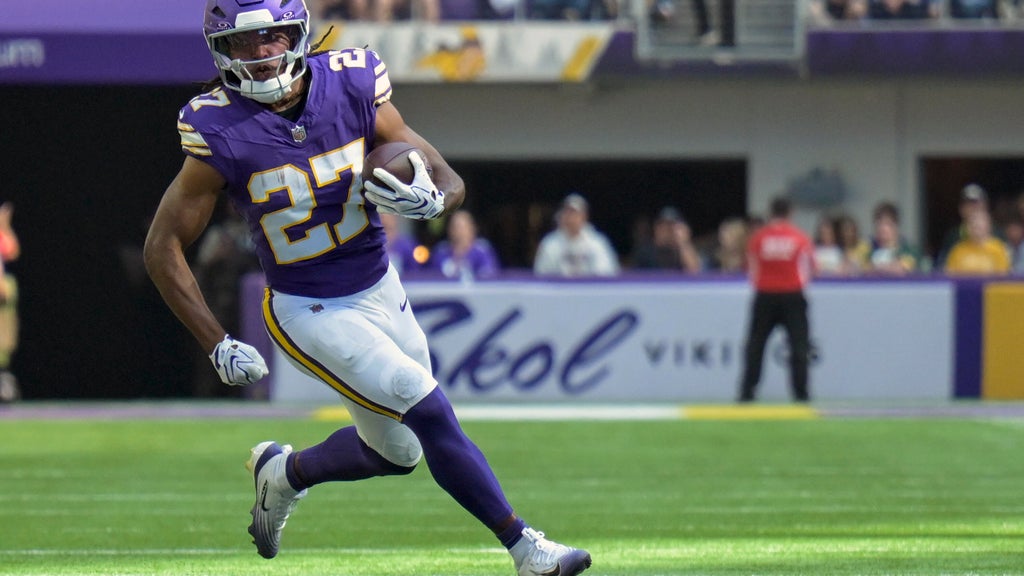 Vikings return RB Jordan Mason from injured reserve after broken thumb kept him out last 4 games — WCCO / CBS Minnesota, Excelsior Sports news