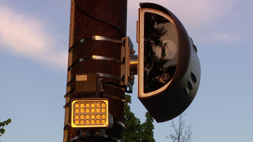 Do speed cameras make drivers slow down? — WCCO / CBS Minnesota, Excelsior Technology news