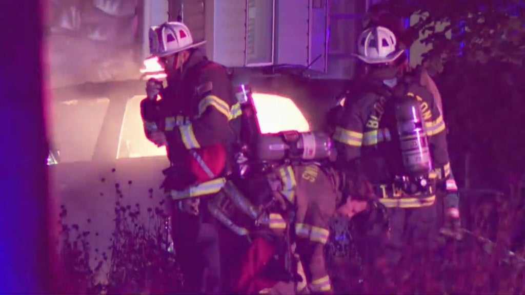 Fire destroys home, detached garage in St. Louis Park, city officials say — WCCO / CBS Minnesota, Excelsior Sports news