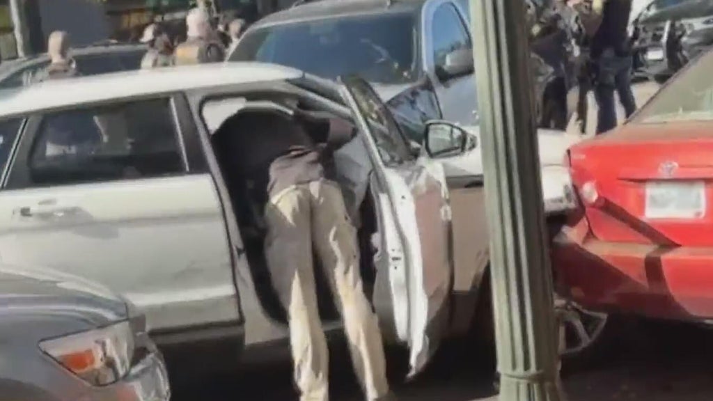 4 men arrested after "traveling dangerously" across Minneapolis in stolen car, sheriff says — WCCO / CBS Minnesota, Excelsior Business news