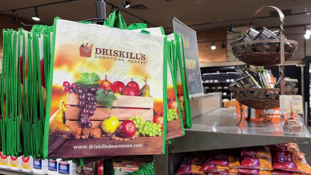 Hopkins grocery store seeks community support amid sales struggles — WCCO / CBS Minnesota, Excelsior Government news