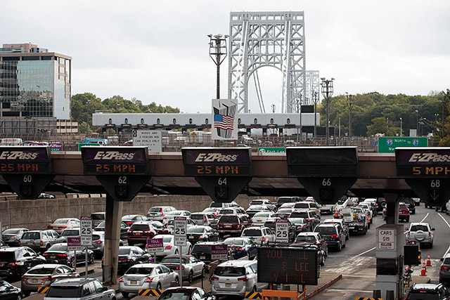 Fatal motorcycle crash closes upper lanes to NY on George Washington Bridge — Gothamist, Excelsior Community news