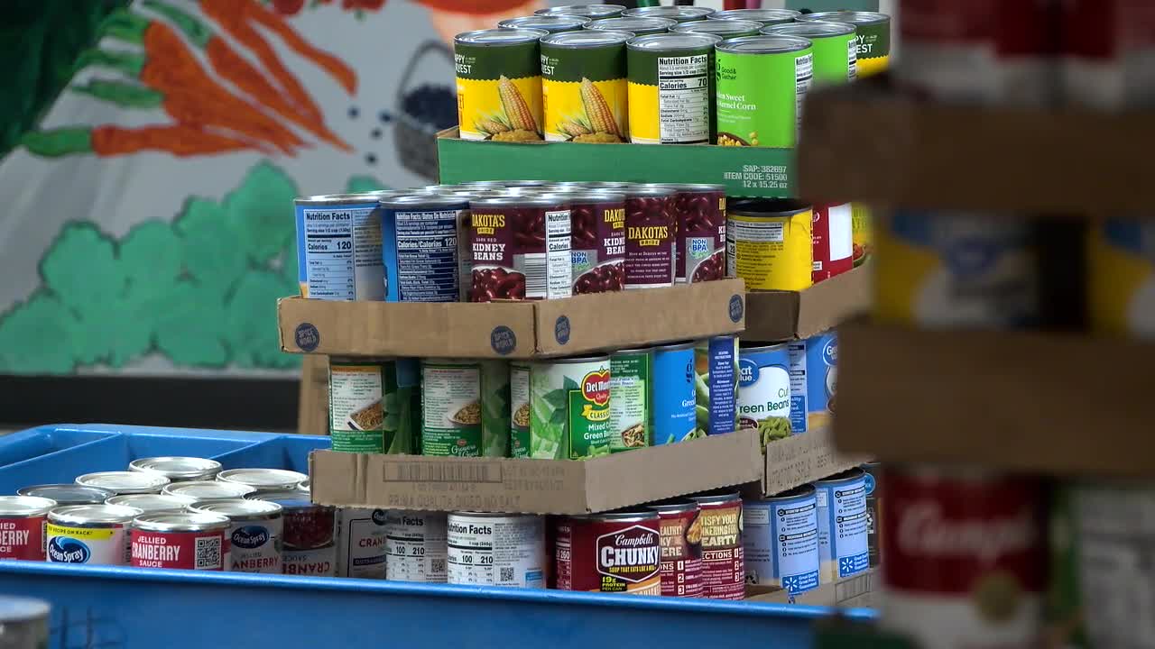 Families in Edina participating in the Save Food, Spend Less campaign.