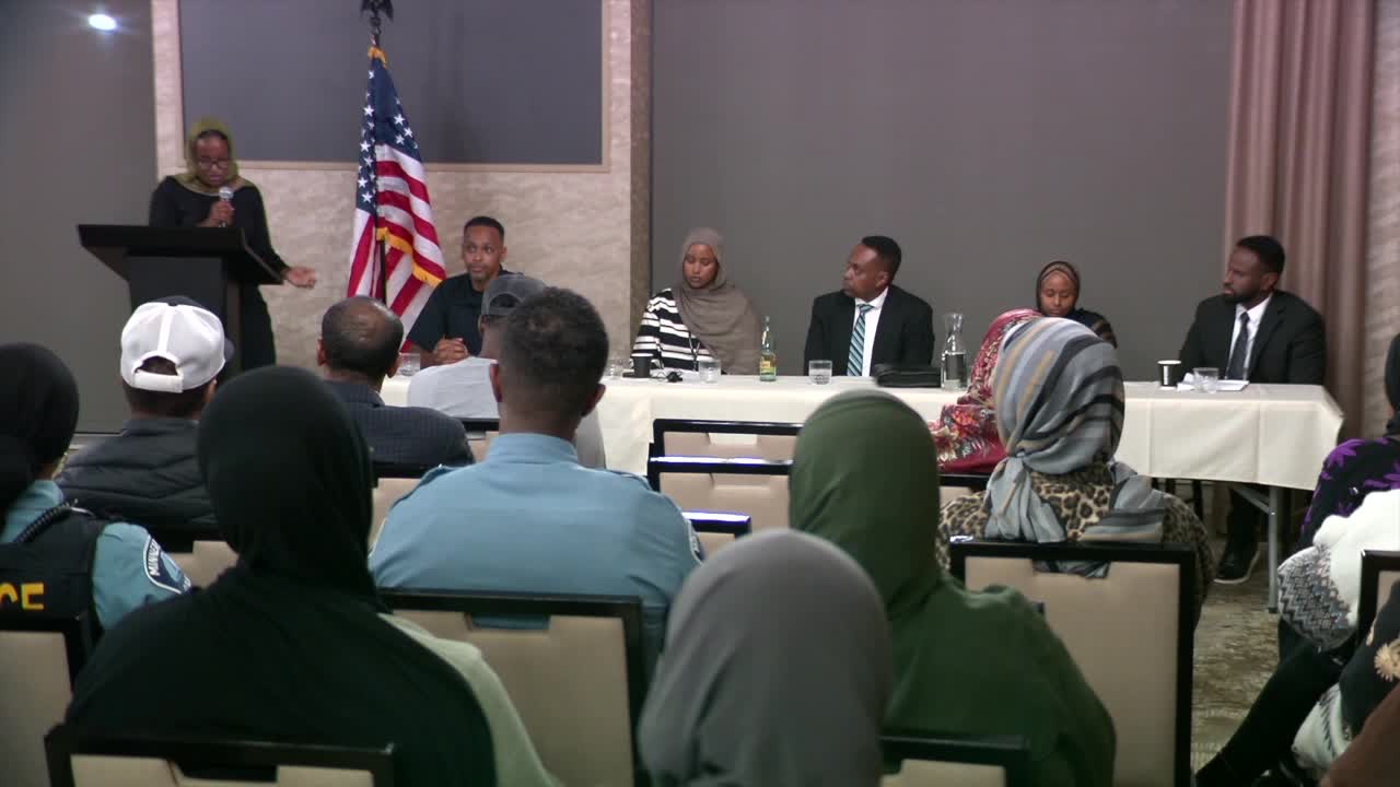 Somali-American police officers address gang violence at town hall; community shares possible solutions — KSTP 5, Excelsior Business news