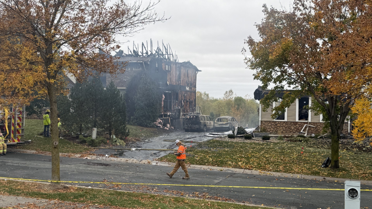 Victoria house fire spreads to 3 homes, 1 person missing — KSTP 5, Excelsior Real Estate news