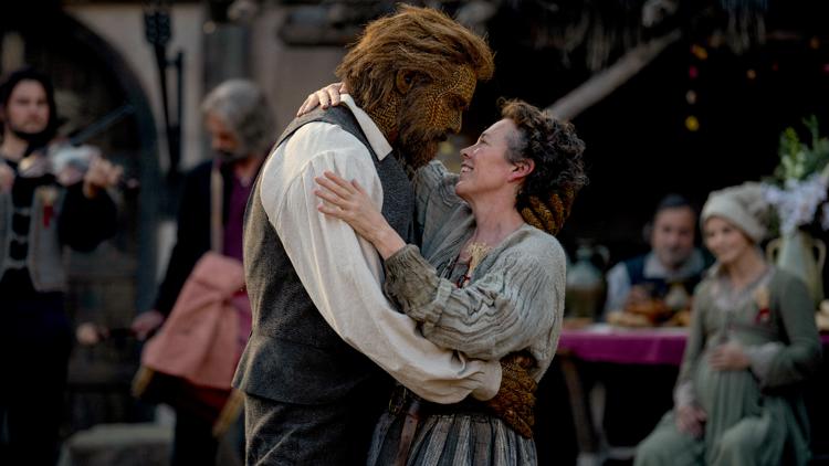 Oscar winner Olivia Colman, Emmy winner Alexander Skarsgård preview unconventional romance 'Wicker' — KARE 11 Entertainment, Excelsior Arts news