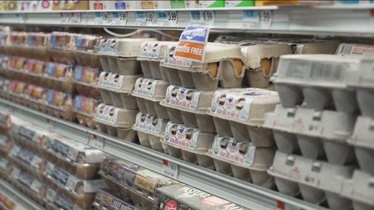 Bad vibes or big warning? The disconnect between consumer sentiment and actual spending keeps growing — KARE 11 Local, Excelsior Community news
