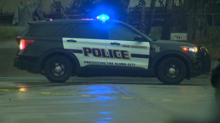SAPD: Man found with gunshot wound on north side, two people detained — KENS 5 (San Antonio)