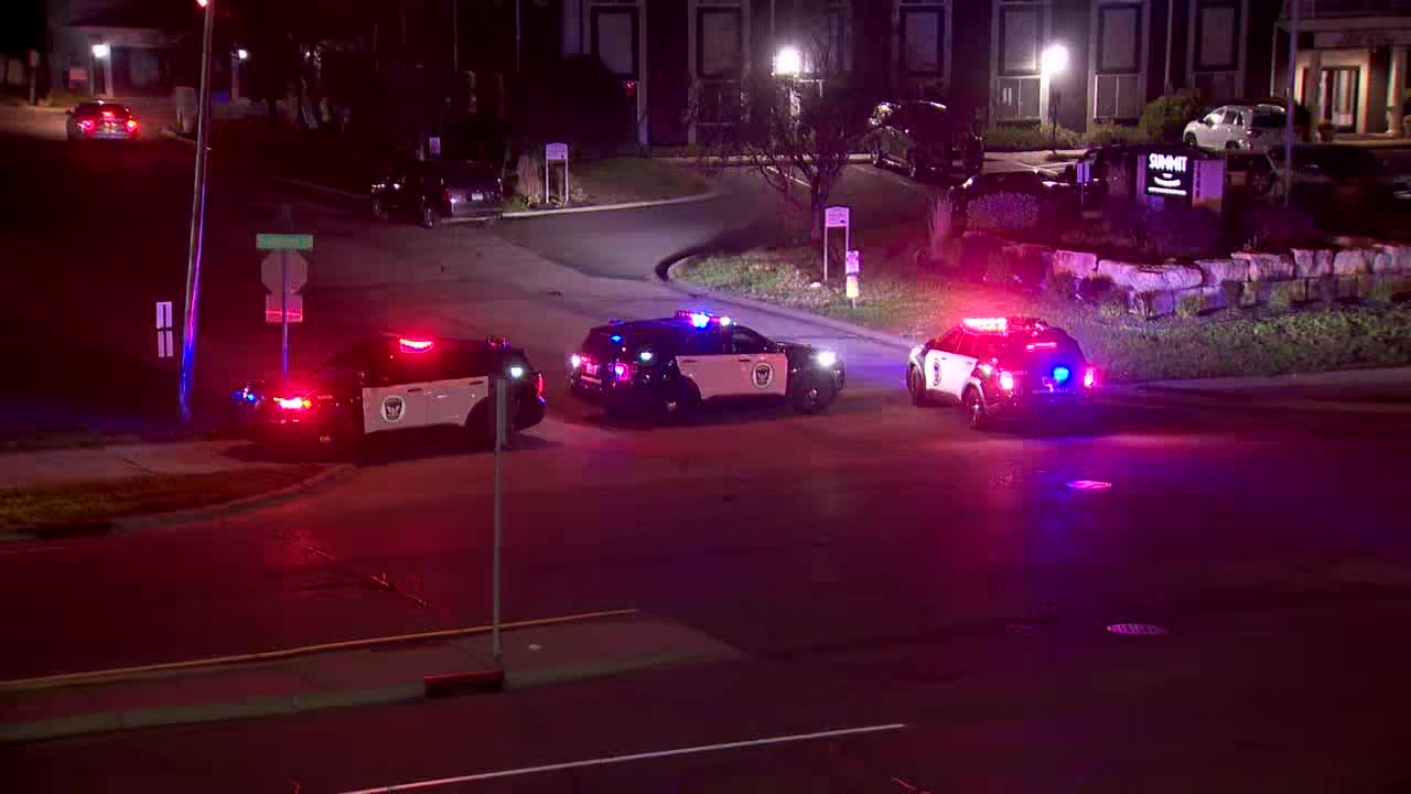 1 hurt in Burnsville shooting as shelter-in-place order issued — FOX 9, Excelsior Schools news