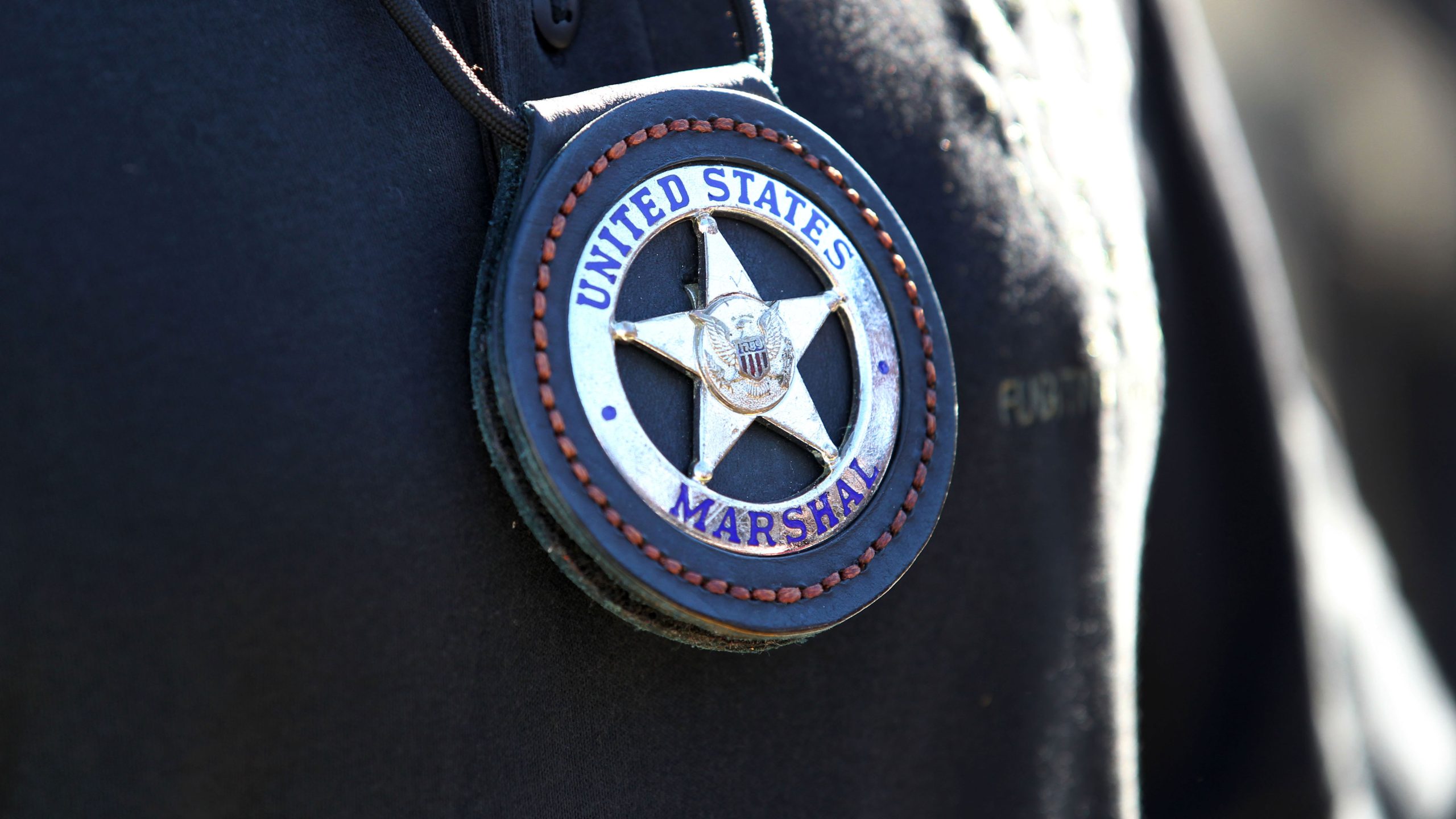 Tied-up 10-year-old trapped in closet rescued; suspected kidnapper caught, Marshals say — Excelsior Community news