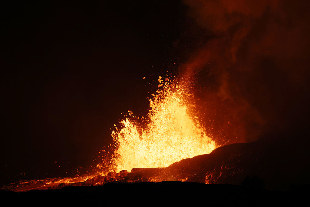 Kīlauea volcano activity prompts trail closures at popular Hawaii national park — FOX 9, Excelsior Schools news